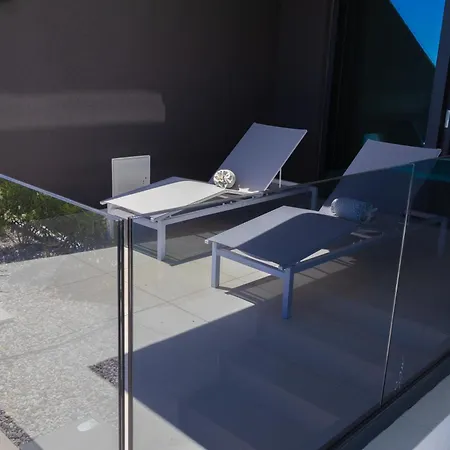 Helena Luxury